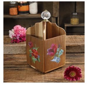 Utensils holder. Brand new. Pioneer women brand.